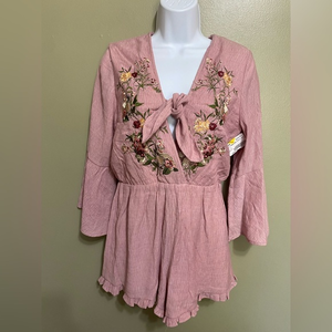 NWT‎ Altar’d State Embroidered Romper, Size S